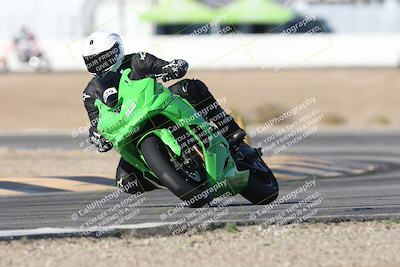 media/Jan-15-2026-Racers Edge (Thu) [[dfebeb70ab]]/3-B Group/Session 1 Turn 15/